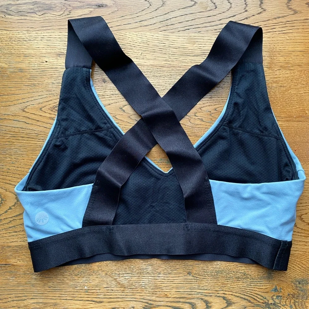 Senita Athletics Sports Flex Bra Steel Blue S Light Blue Gray with Black Cross - Picture 2 of 7